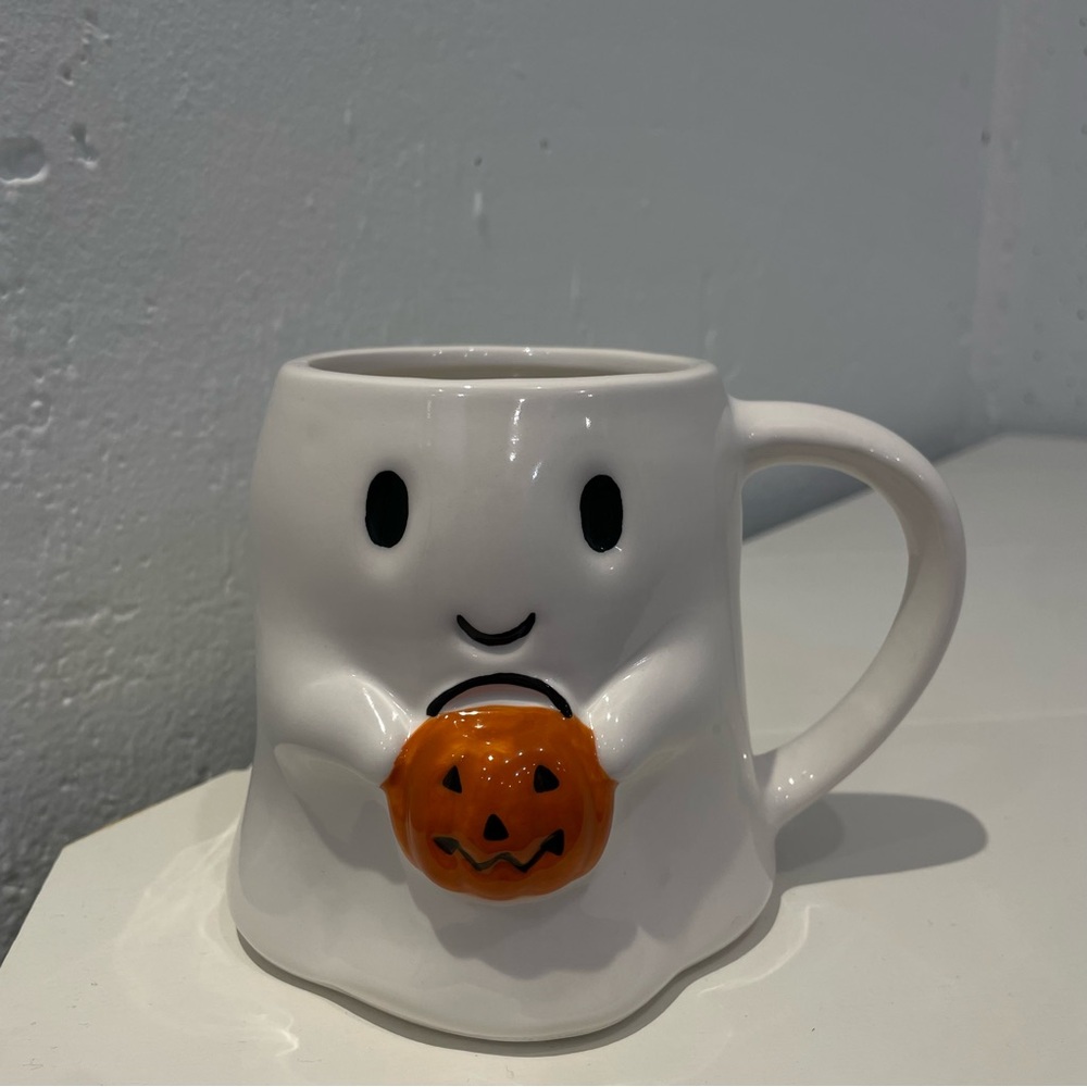 Ghost mug ☕️ - Picture 2 of 6